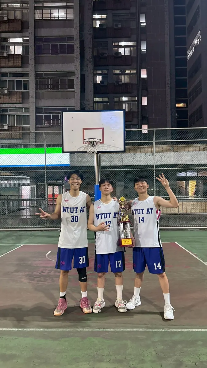 NTUT AT 籃球比賽照片 1